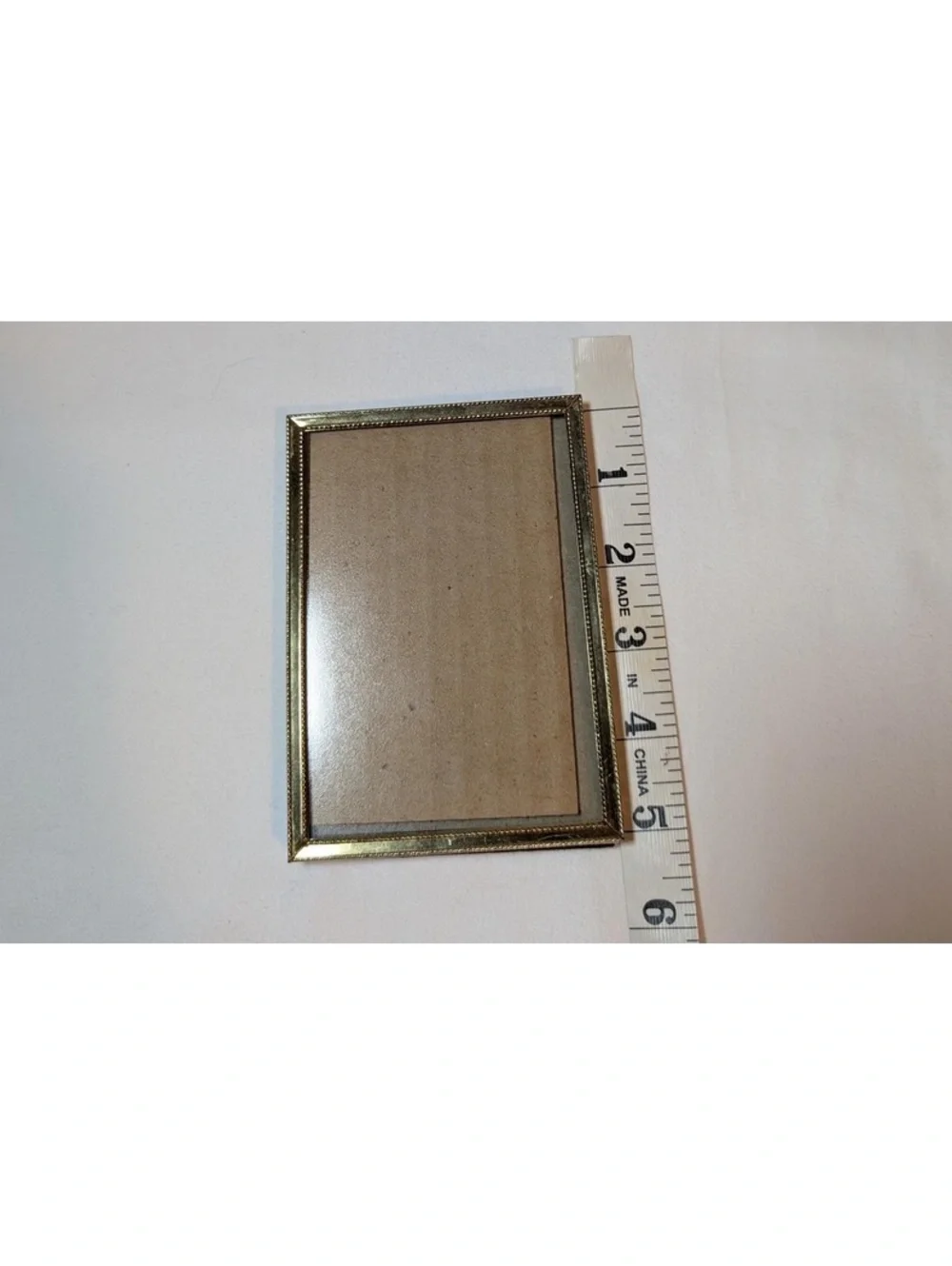 Vintage Gold Small 3.5x5 Inch Decorative Metal Picture Frame with Stand